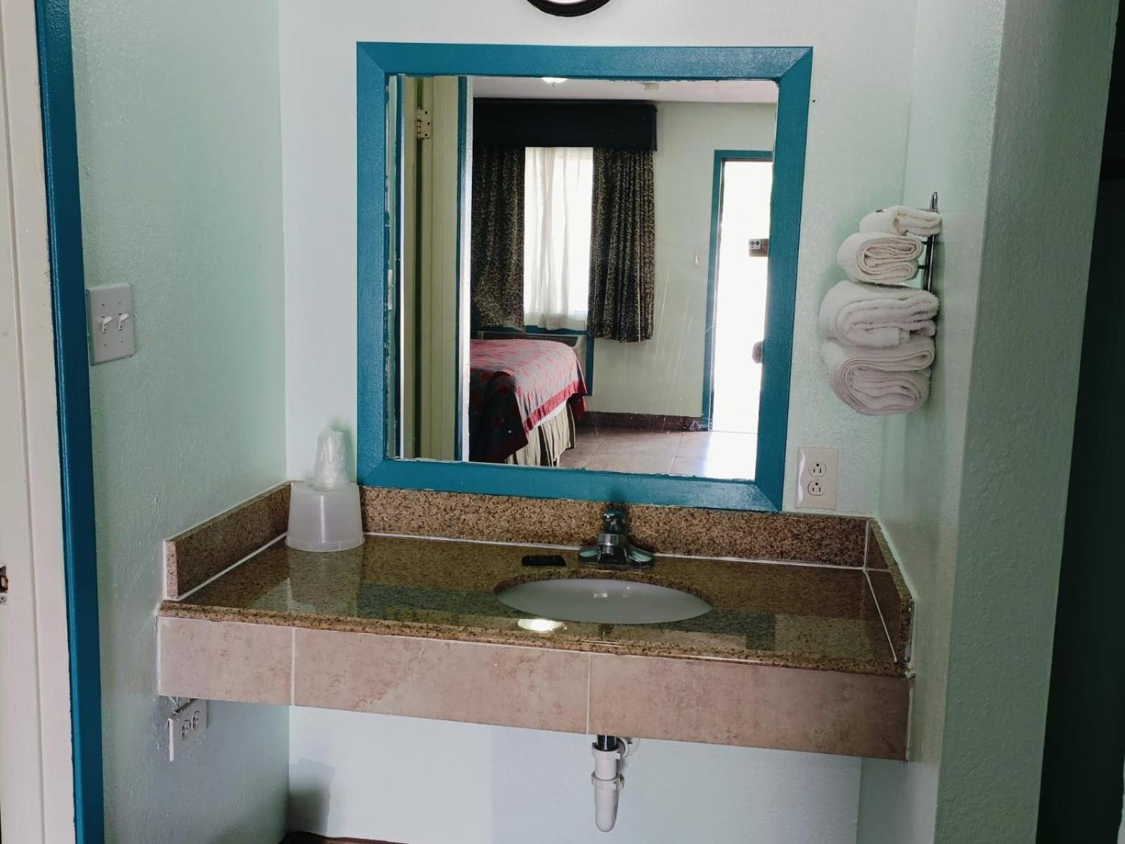 Budget Inn By Oyo Edinburg Hwy 281 Kültér fotó